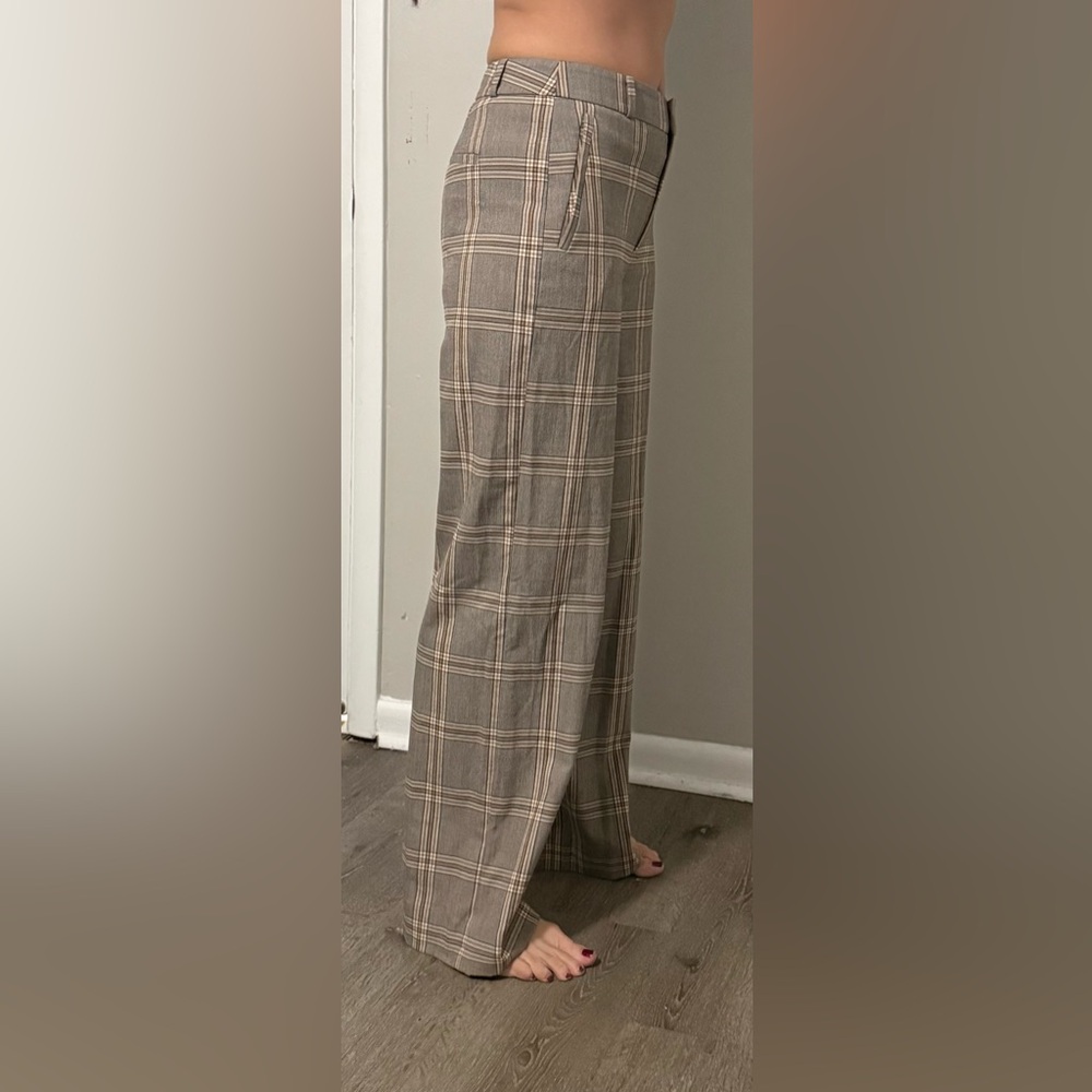 Banana Republic Stylish Plaid Woman’s Pants - Picture 7 of 9